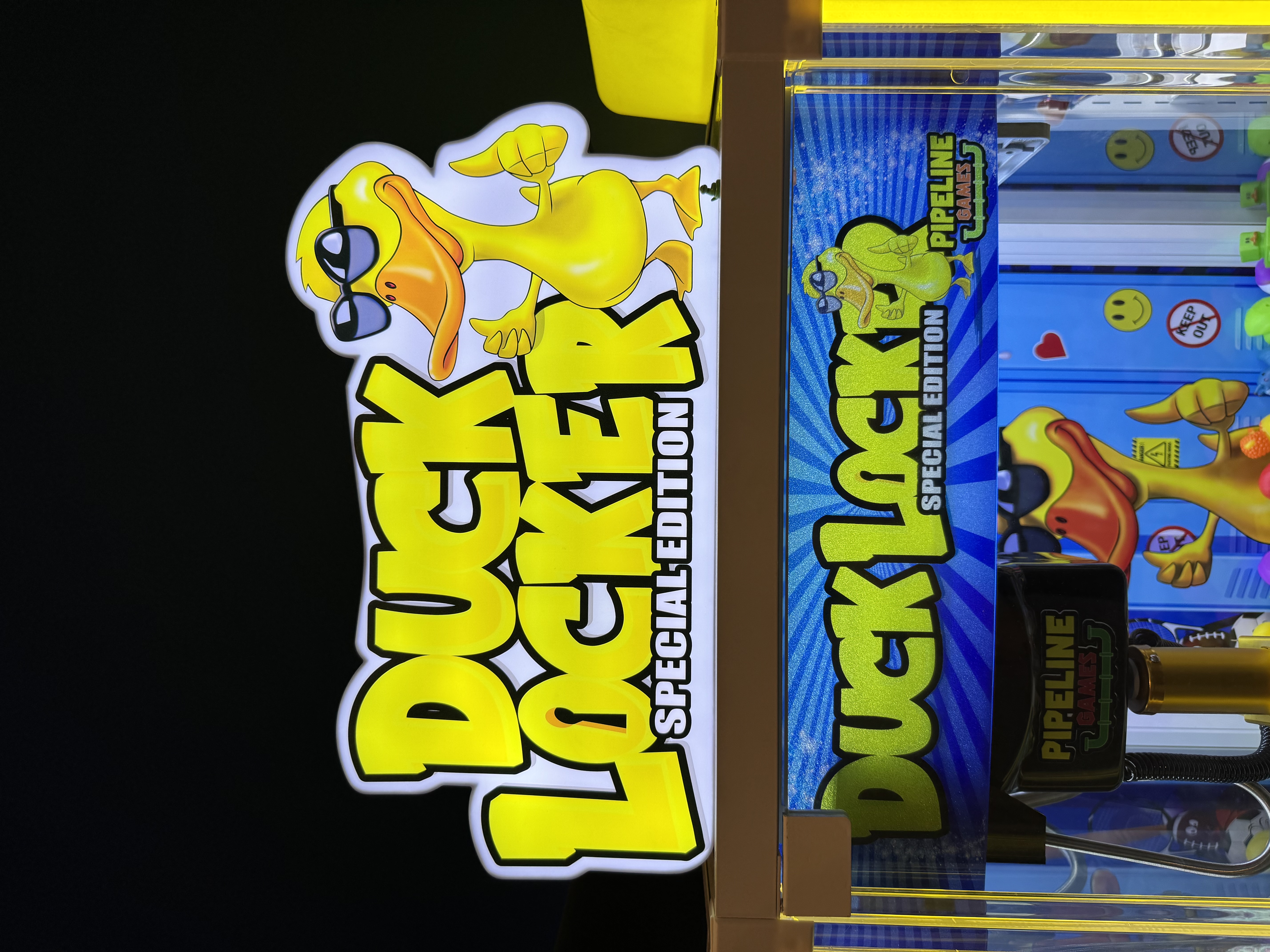 Duck Locker SE